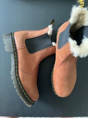 Dr. Martens Chestnut Leather Fur-Lined Chelsea Boots